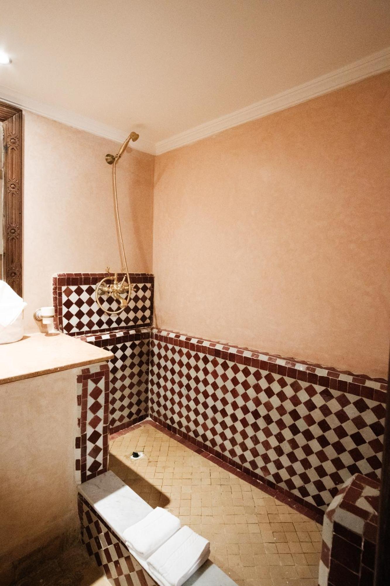 Riad Dar Laura Fez Exterior foto